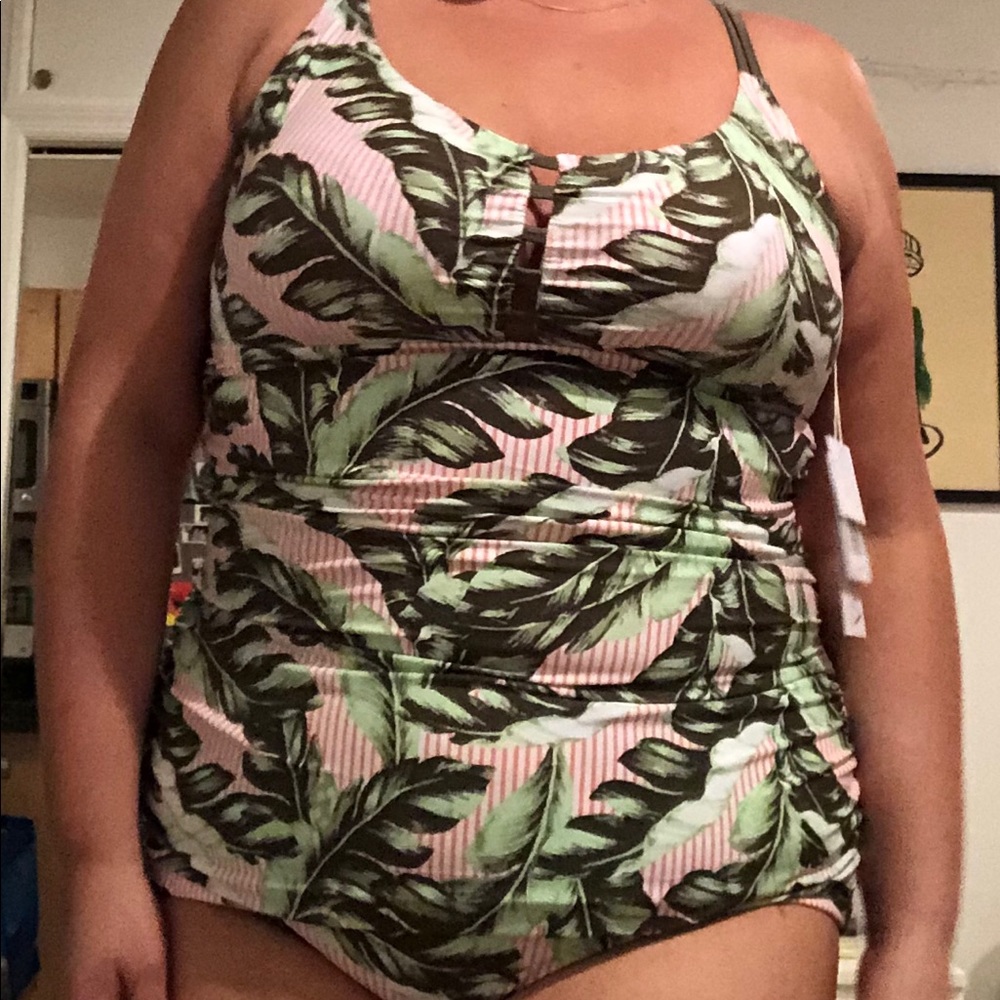 Pink and Palm Tankini!